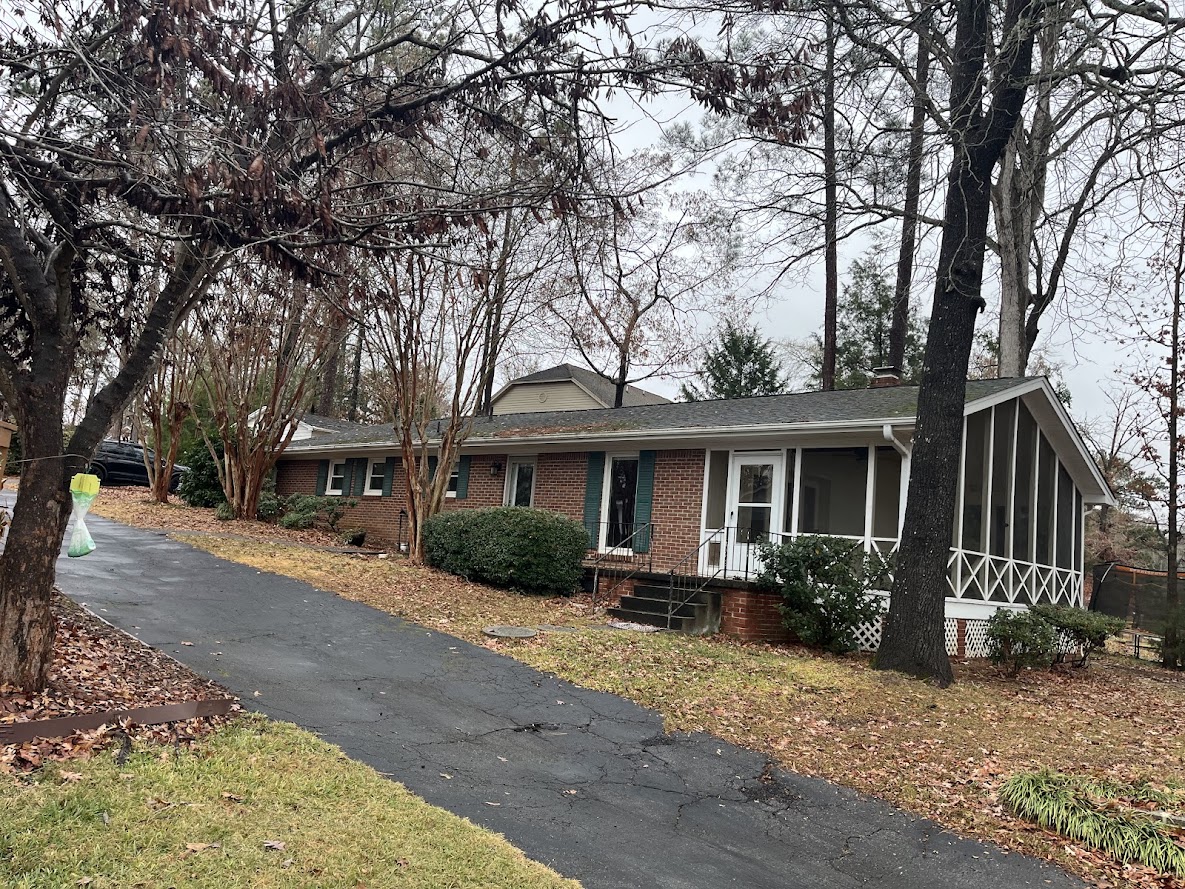 Complete exterior cleaning of this lakefront home in Stephenson Lakes Neighborhood in Chapin