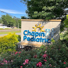 Lakeside-Softwash-offers-exceptional-exterior-cleaning-services-for-Chapin-Pediatrics-in-Chapin-SC 25