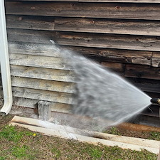Remarkable-Restoration-of-this-Wooden-Barn 5