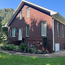 Softwashing-A-Brick-Home-In-Pomaria-SC 13