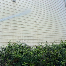 Softwashing-this-beautiful-home-in-Columbia-SC 39
